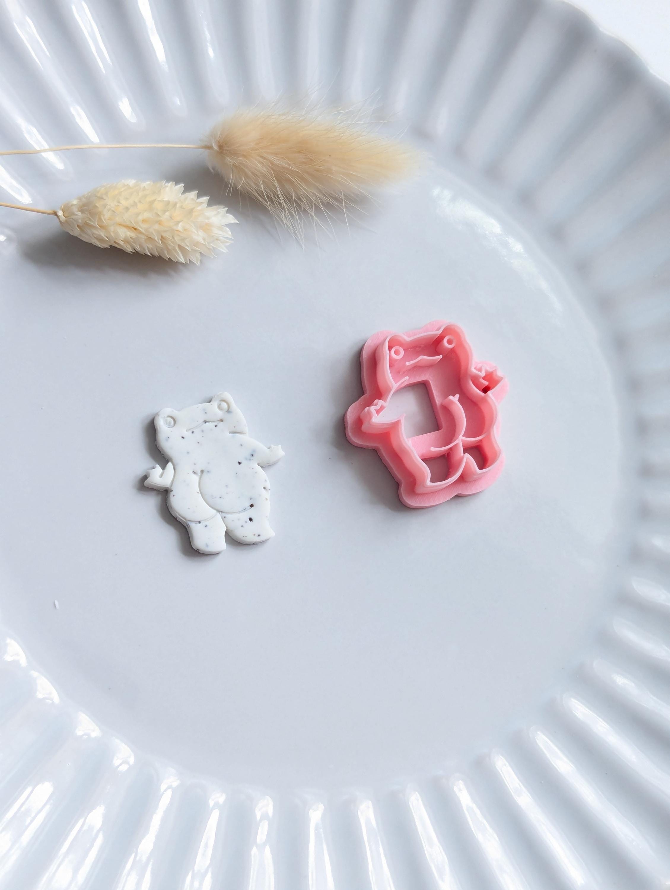 Booty frog polymer clay cutter