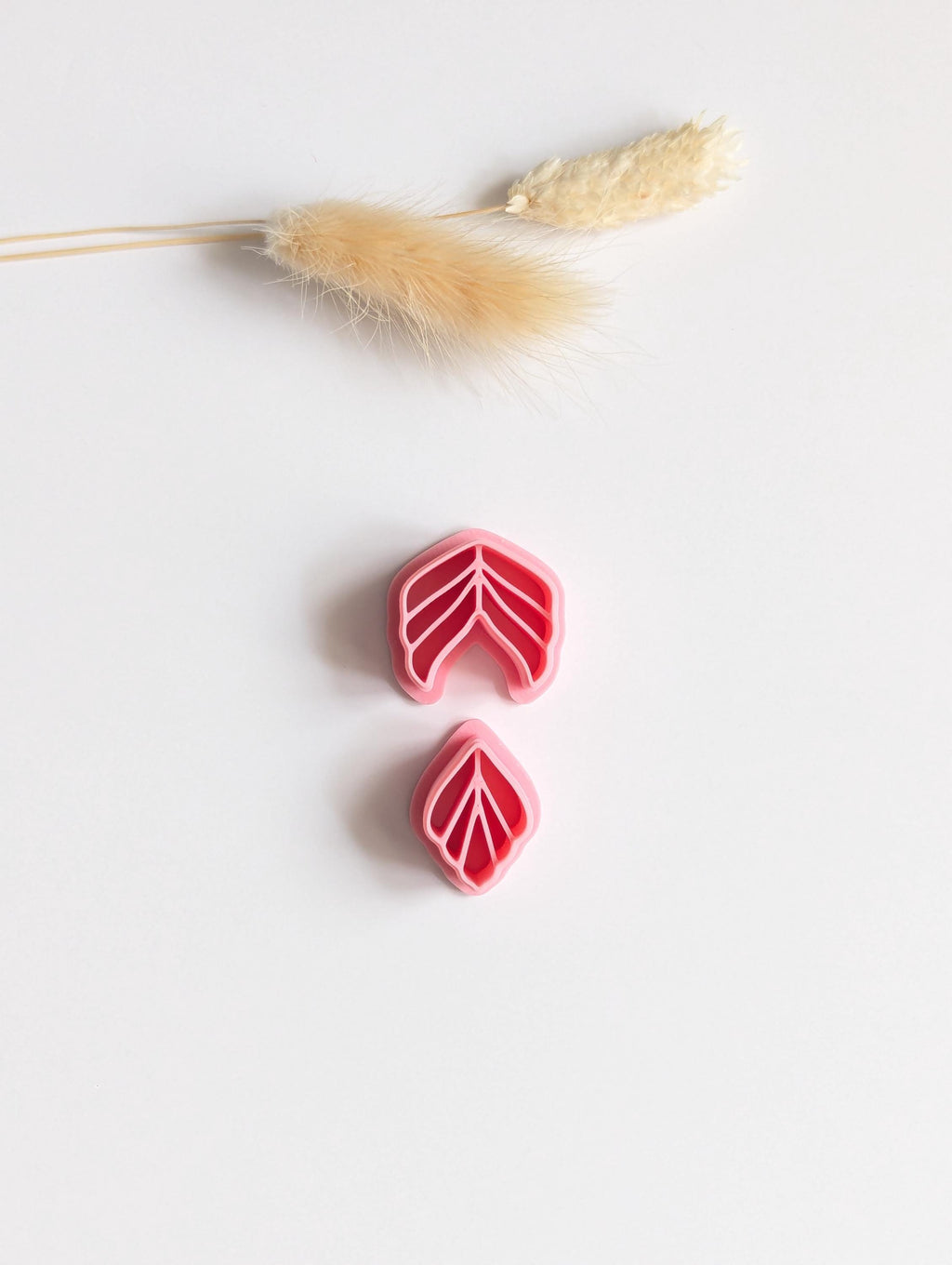 Elegant drop leaf polymer clay cutter set