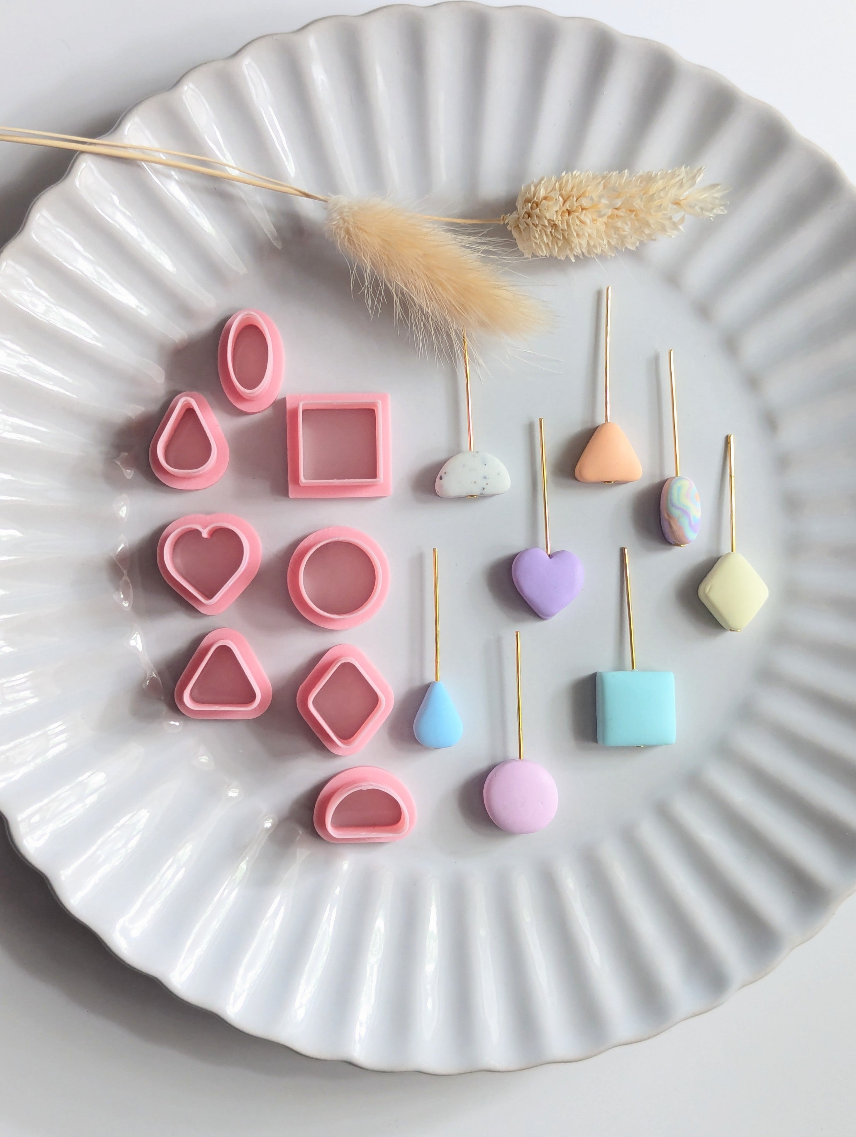 Basic shape bead cutters (with hole)